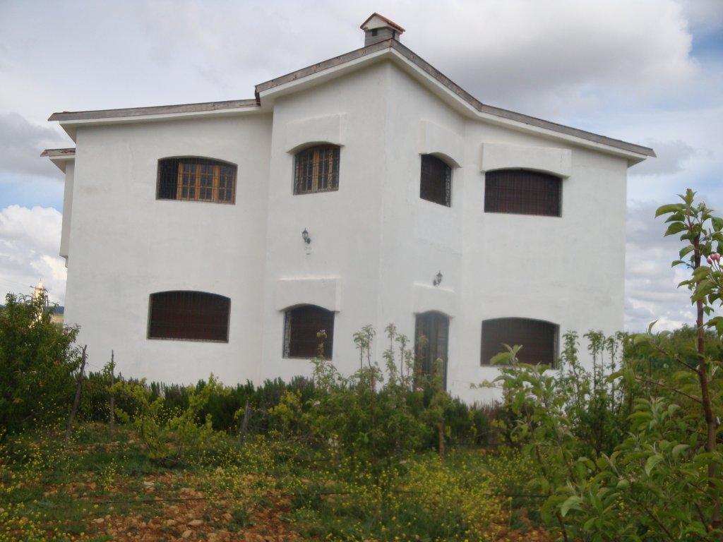 Maison de campagne à vendre à Ifran